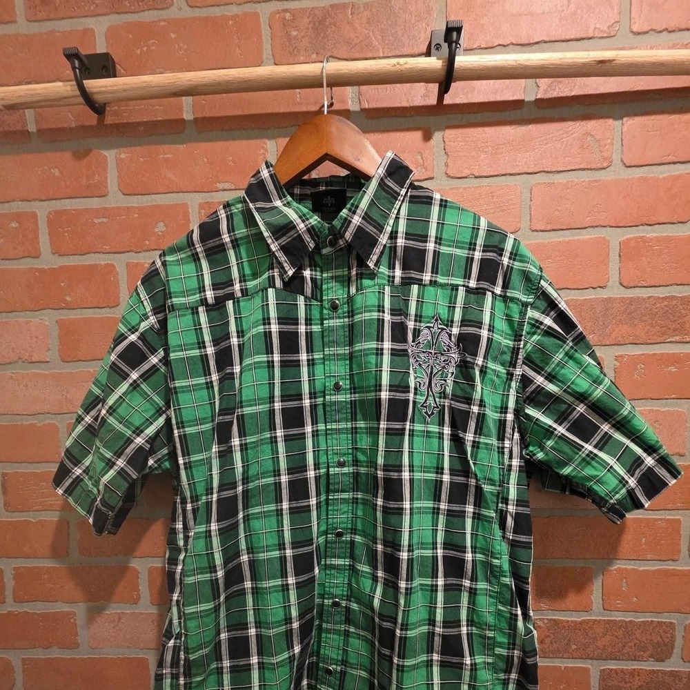 Edify envy green button up shirt embroidered religious cross large sku30